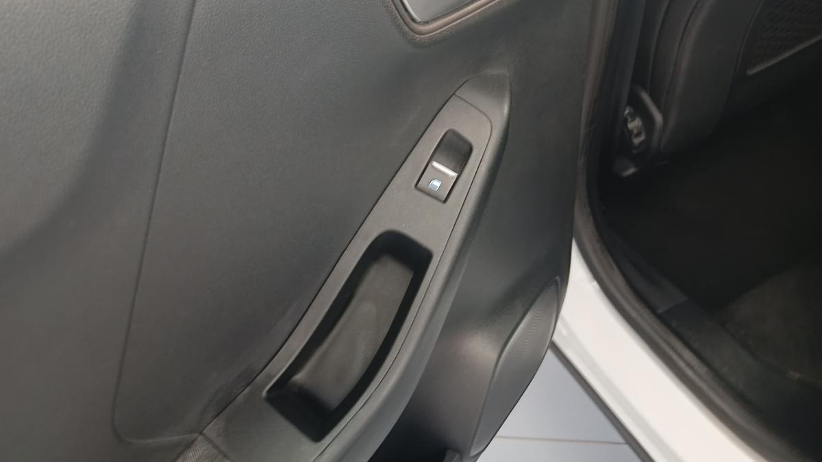 Ford Puma 1.0 EcoBoost Hybrid 125 CV Titanium